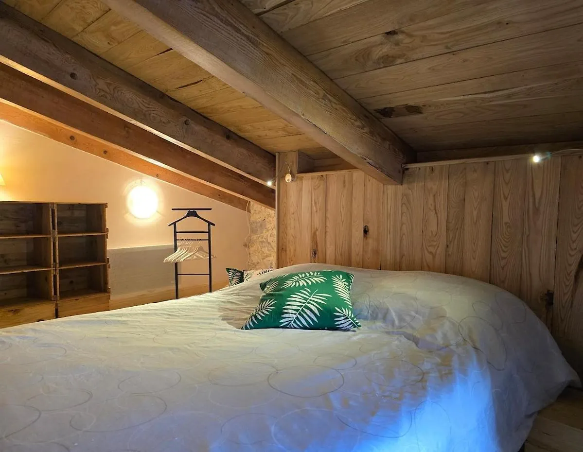 Maison Le Levant A Chauzon 0*,  フランス